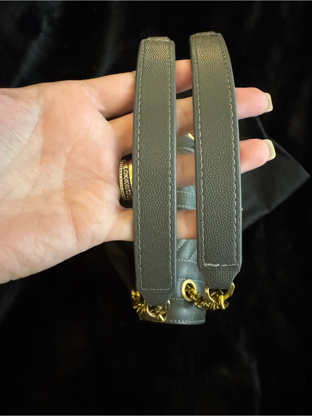 Saint Laurent YSL Gray Quilted Caviar Leather Shoulder Bag w/Dust Bag EUC - Picture 5 of 11